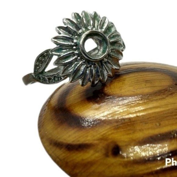 Sterling silver 925 sunflower ring size 8